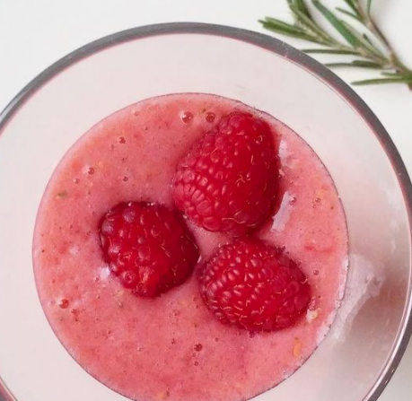 Fiber Burst! Rosemary Raspberry Slim Shake